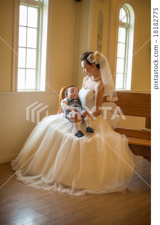 person, bride, child 18182775