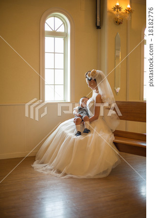 person, bride, child 18182776