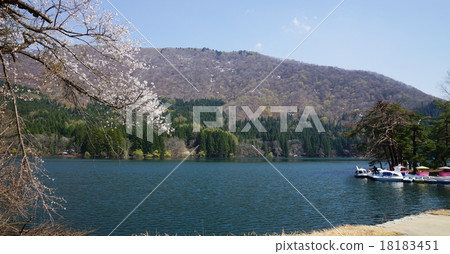 Spring of Hokuryu Lake Spring of Hokuryu Lake 18183451