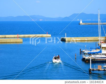 Aomori Harbor (Aomori City, Aomori Prefecture) Aomori Harbor (Aomori City, Aomori Prefecture) 18184814