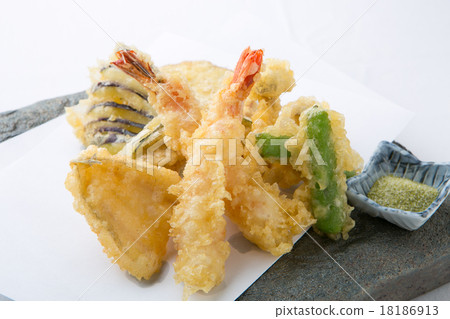 Tempura of sushi shop, tempura platter 18186913
