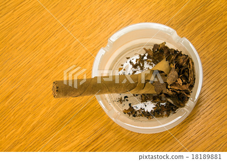 Brown cigar broken Brown cigar broken 18189881