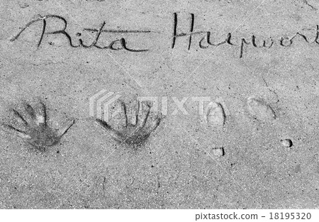 Rita Hayworth footprints 18195320