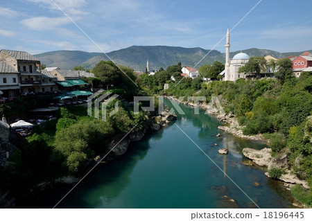 View of the Neretva River from Mostar Stari Most 18196445