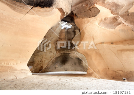 Cave at Beit Guvrin National Park, Israel 18197181