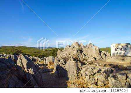 Akiyoshidai of fine weather 18197694