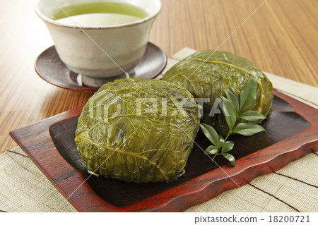 Mellary sushi 18200721