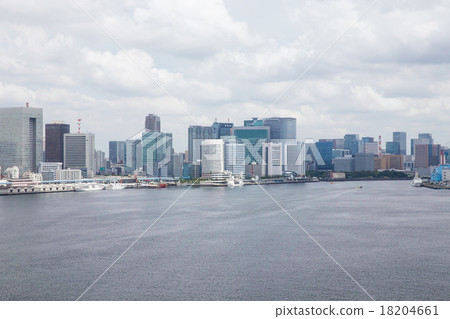 Tokyo Bay, the bay area, and the surrounding scenery 18204661