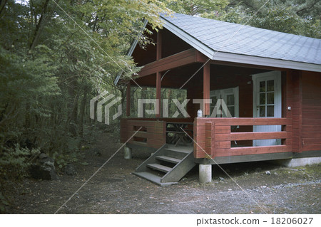 Cottage in the mountains 18206027