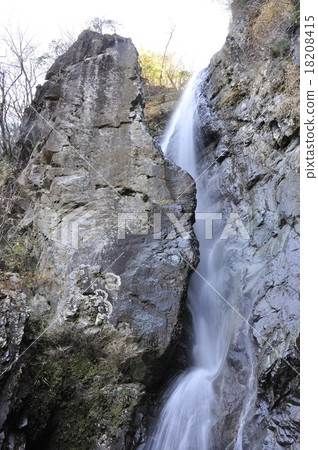 One hundred waterfalls in Japan Hideto Otaki 18208415