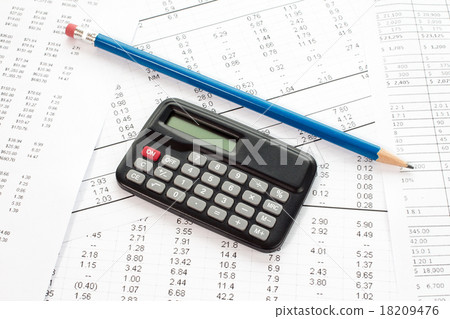 Business financial report 18209476