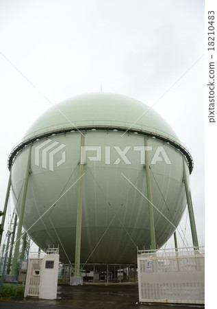 Spherical huge building, gas tank 18210483