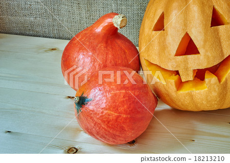 Halloween red and orange pumpkins Halloween red and orange pumpkins 18213210