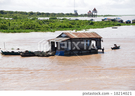 Cambodia Siem Reap Trensap Lake 18214021