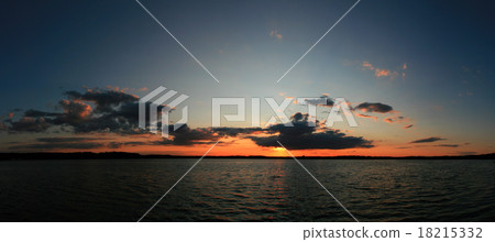Panoramic beautiful sunset 18215332