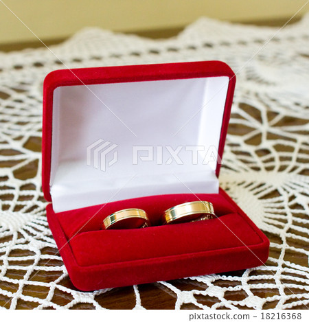 gold wedding rings with box gold wedding rings with box 18216368