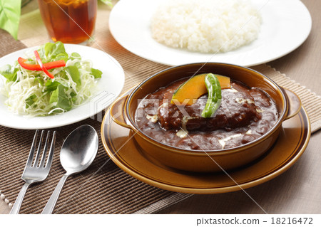 Braised hamburger steak Braised hamburger steak 18216472