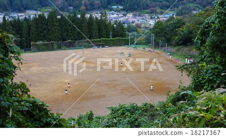 我的地面和棒球男孩 我的地面和棒球男孩 18217367