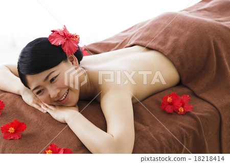 Beauty Beauty 18218414