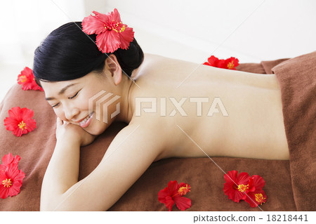 Beauty Beauty 18218441