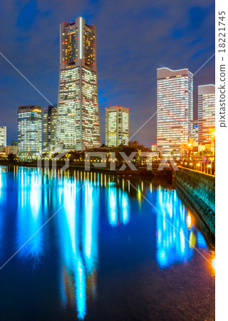 Yokohama, Japan Yokohama, Japan 18221745