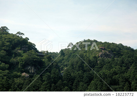 Mountain temple 18223772