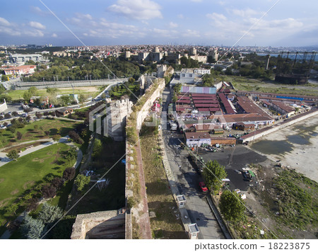 Wall Theodosius 18223875