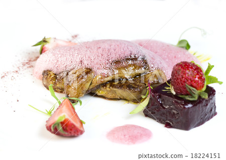 Roast goose liver 18224151