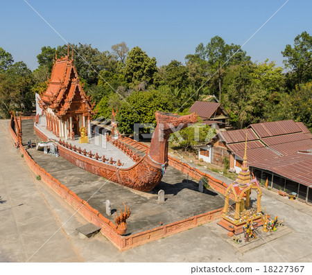 Thai temple in the shape of the Suphannahong Barge 18227367