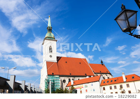 St. Martin Cathedral from Rybne square Bratislava 18229082