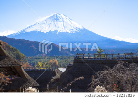 Mt. Fuji on a roof 18232829