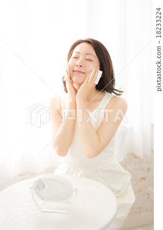 Beauty image Beauty image 18233224