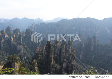 Zhangjiajie Zhangjiajie 18236436
