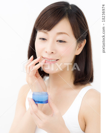 Lip cream · female 18236974