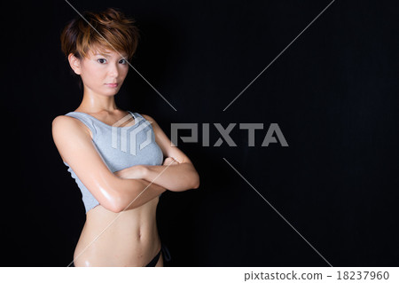 Muscle training women Muscle training women 18237960