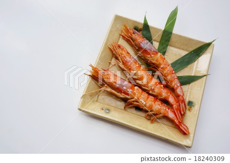 Salt-grilled red shrimp 18240309