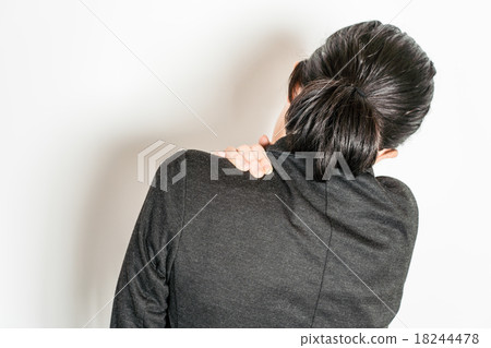 僵硬的肩膀圖像 18244478