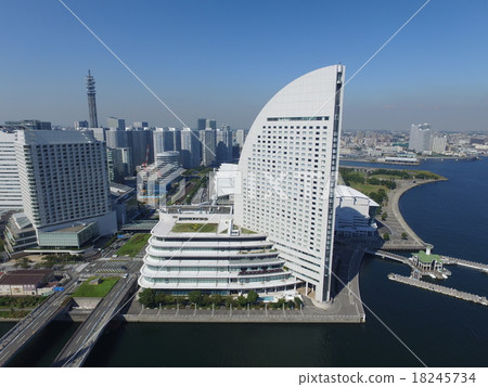 Yokohama Grand Intercontinental Hotel 18245734
