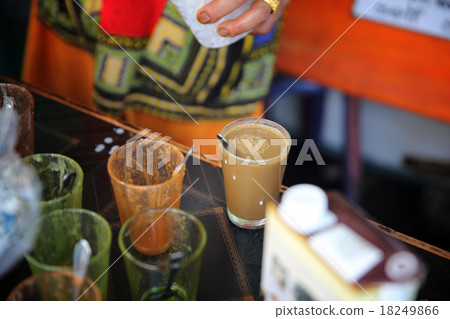 Thai coffee 18249866