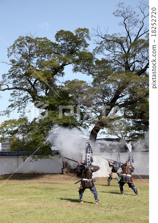 Gun firing corps 18252720