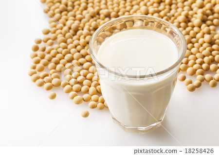 Soy milk Soy milk 18258426