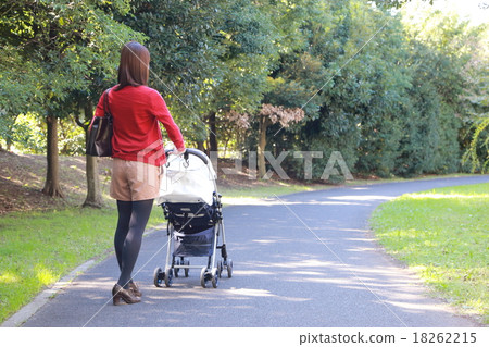 一名女性（工作簽證賭場OL商務休閒商務推車汽車家庭主婦） 18262215