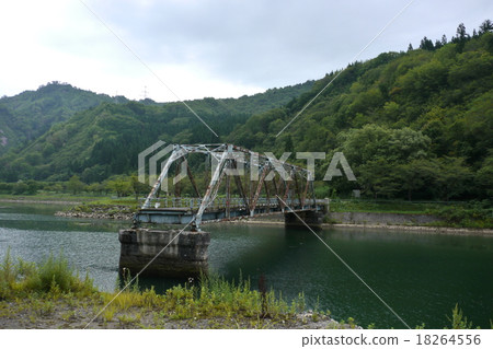 Tanbaibashi (after falling bridge) 18264556