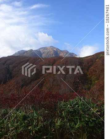 Echigo Komagatake 2003 m Echigo Komagatake 2003 m 18267481