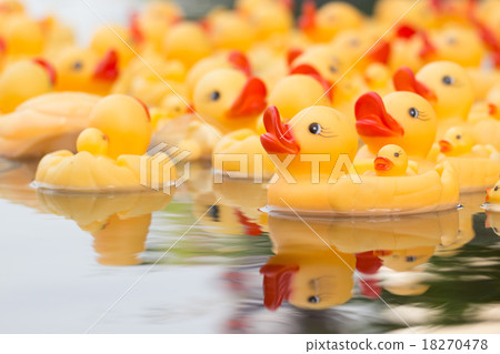 Plastic yellow duck toy 18270478