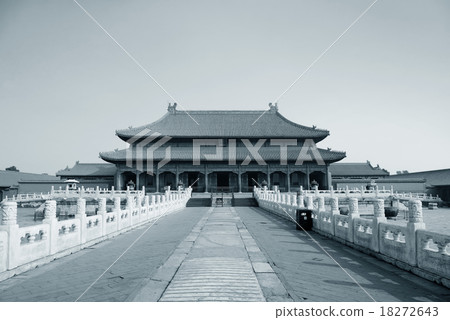 Forbidden City 18272643