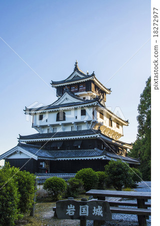 岩國城，天氣晴朗 18272977