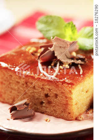 Spice cake Spice cake 18276290