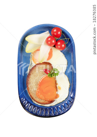 Cooked breakfast 18276385