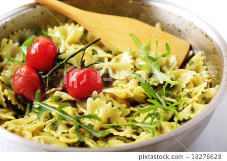 Bow tie pasta salad Bow tie pasta salad 18276628